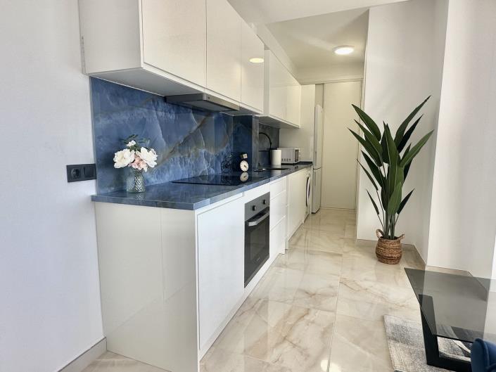 Image No.17-2 Bed Apartment for sale