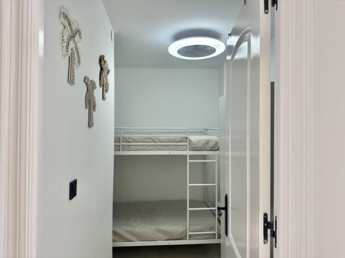 Image No.38-2 Bed Apartment for sale