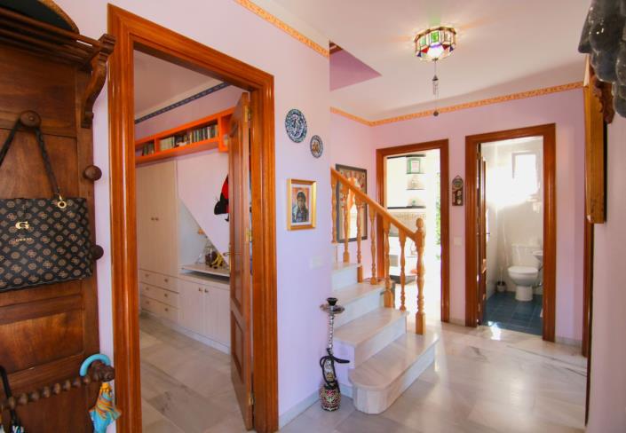 Image No.16-4 Bed Villa / Detached for sale