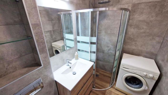 Image No.17-2 Bed Apartment for sale