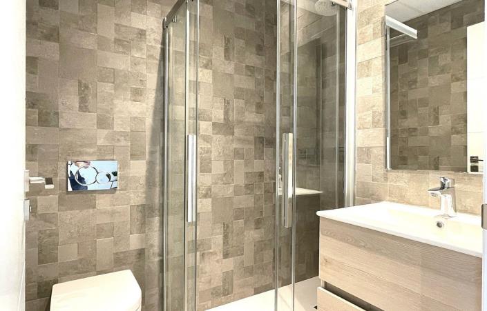 Image No.18-3 Bed Duplex for sale