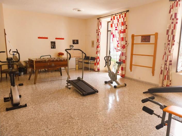 Image No.29-2 Bed Apartment for sale