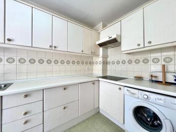 12-9d2414e6554ff283a7dbb3894364f2bd