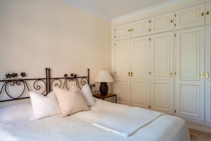 Image No.19-2 Bed Apartment for sale