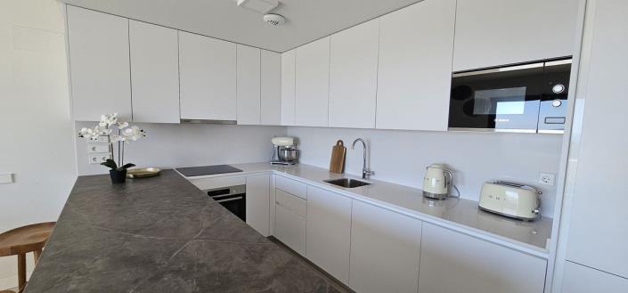 Image No.16-2 Bed Apartment for sale