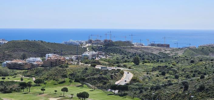 Image No.32-2 Bed Apartment for sale