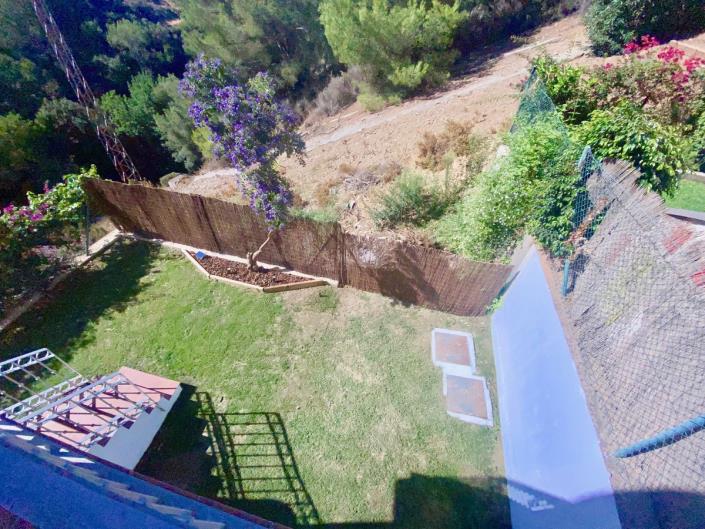 Image No.18-3 Bed Townhouse for sale