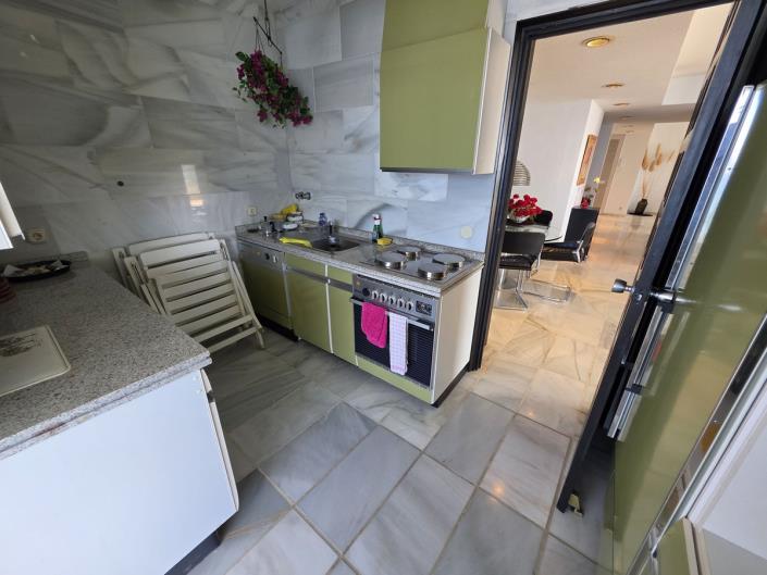 Image No.10-1 Bed Apartment for sale