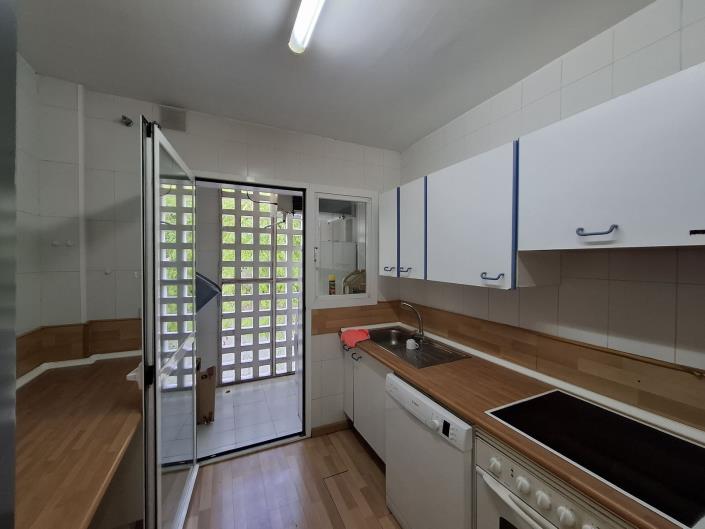 Image No.8-3 Bed Apartment for sale