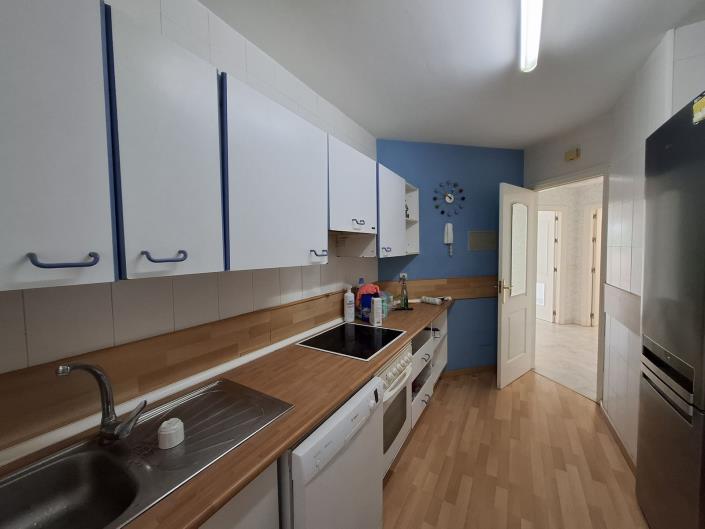 Image No.13-3 Bed Apartment for sale