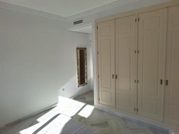 11-20939a0134ad724a8cb2a801094d15a4