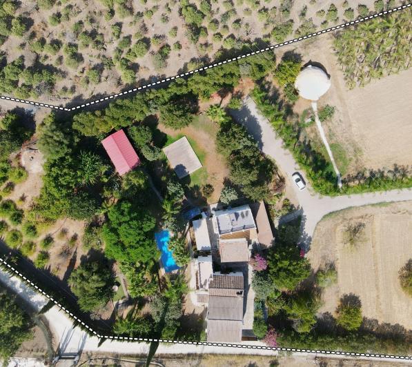 Image No.2-8 Bed Villa / Detached for sale