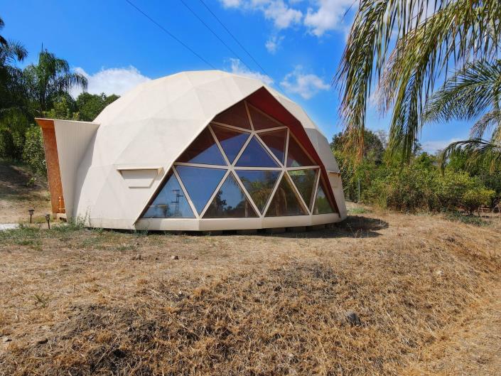 Image No.36-8 Bed Villa / Detached for sale