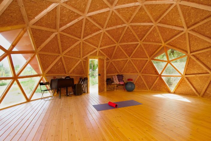 Image No.38-8 Bed Villa / Detached for sale