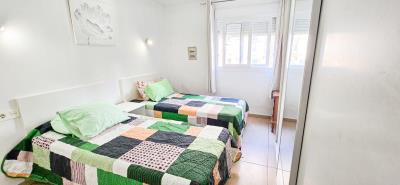 12-9d2414e6554ff283a7dbb3894364f2bd