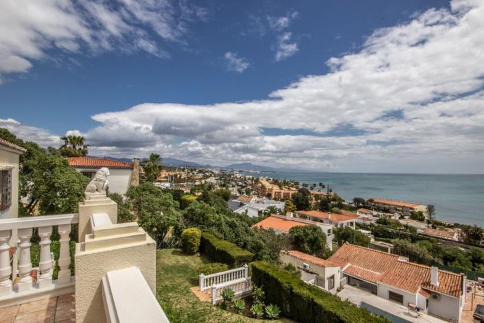 Image No.3-4 Bed Villa / Detached for sale