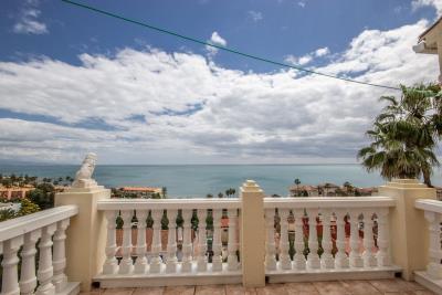 4-c23c0f86247804fa50226aecd8b0b2c8