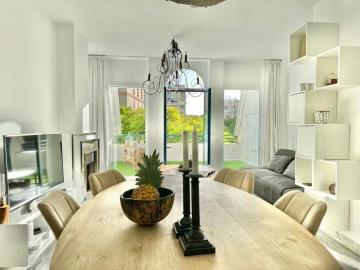 12-9d2414e6554ff283a7dbb3894364f2bd