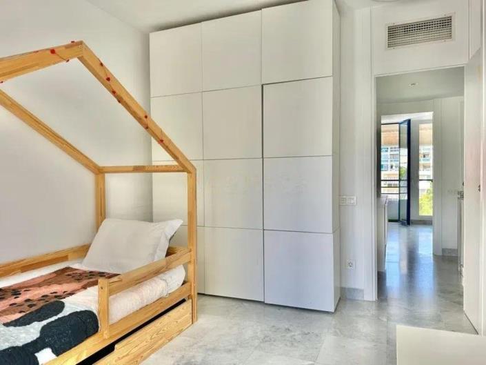 Image No.18-2 Bed Apartment for sale