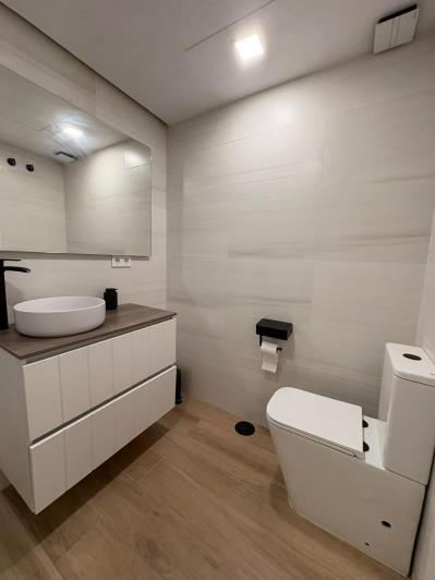 Image No.33-2 Bed Apartment for sale