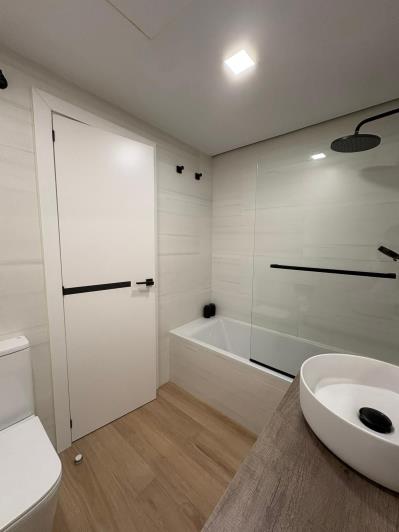 Image No.34-2 Bed Apartment for sale