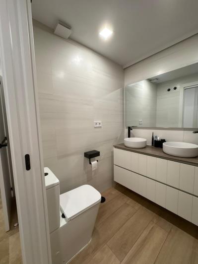 Image No.40-2 Bed Apartment for sale