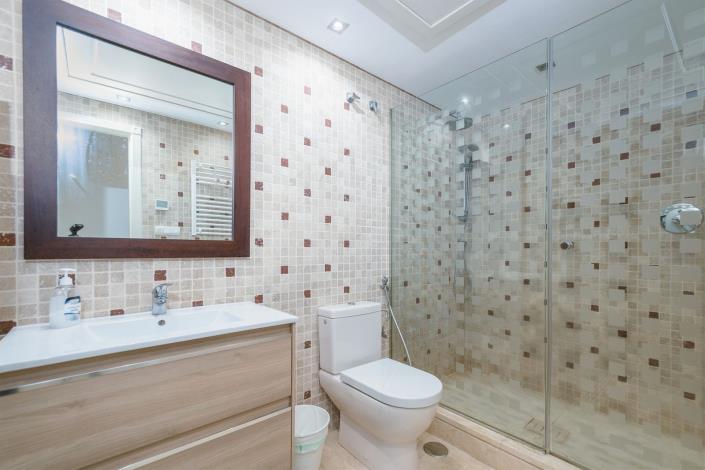 Image No.13-3 Bed Apartment for sale