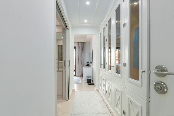 Image No.19-3 Bed Apartment for sale