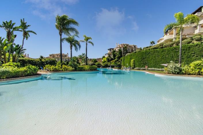 Image No.14-2 Bed Apartment for sale