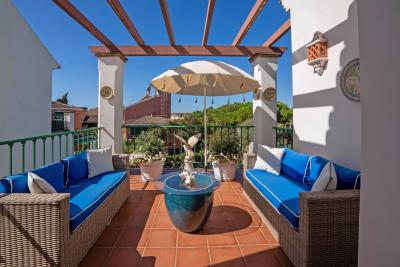 15-e65d437abef3cdae9b514eeeb695a8b9