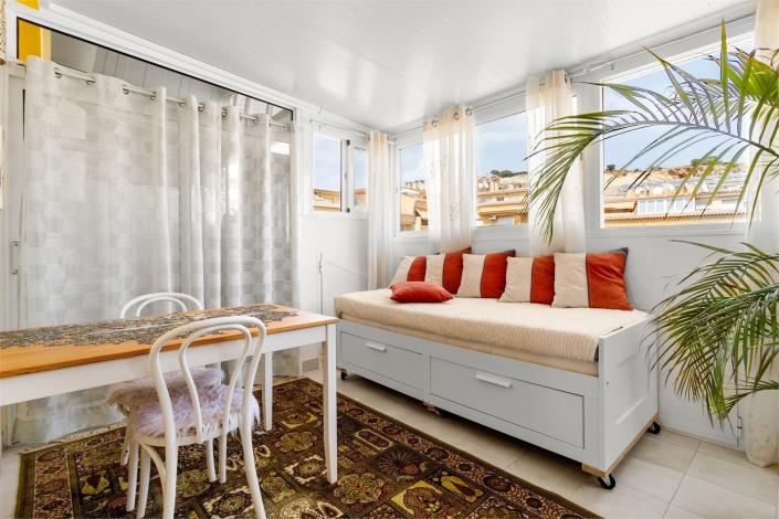 Image No.8-2 Bed Penthouse for sale