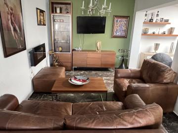 10-bb915d1cb19341576dcdc994b81ab9c5