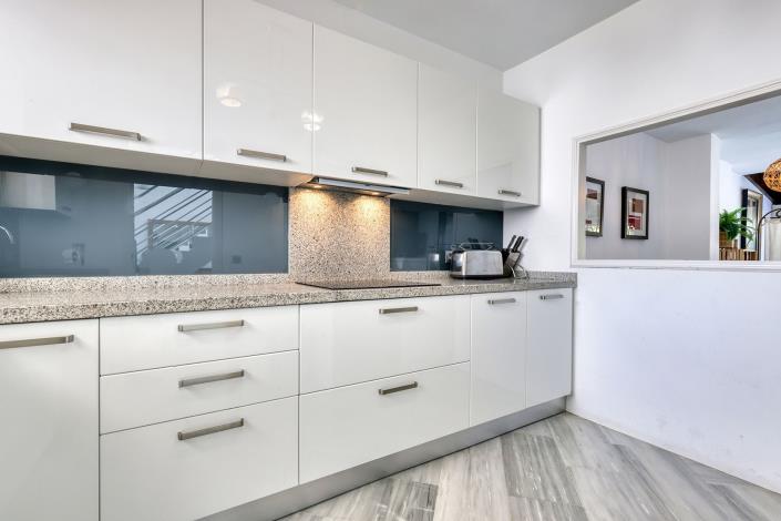 Image No.15-4 Bed Semi-Detached for sale