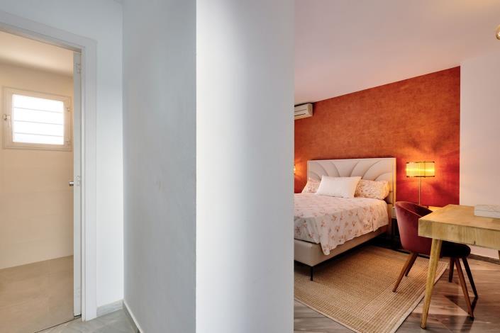 Image No.38-4 Bed Semi-Detached for sale