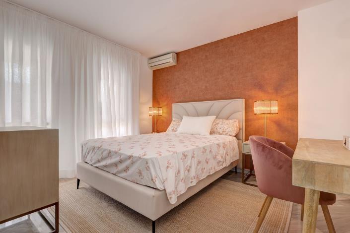 Image No.42-4 Bed Semi-Detached for sale