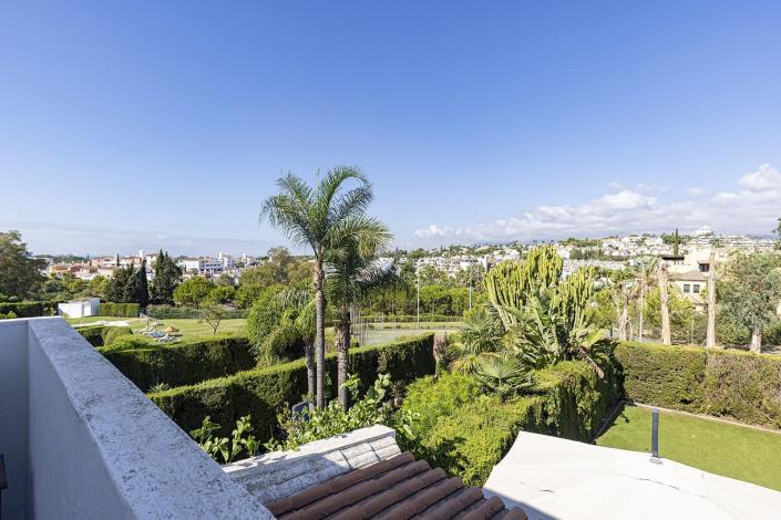 Image No.59-4 Bed Semi-Detached for sale