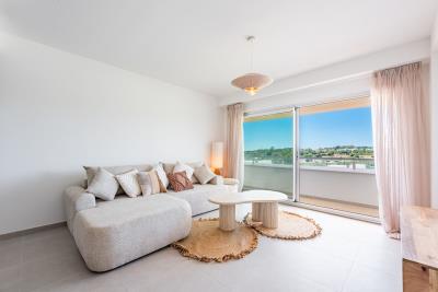 4-498bdfab4a7fcf25df40c2176acd63a0