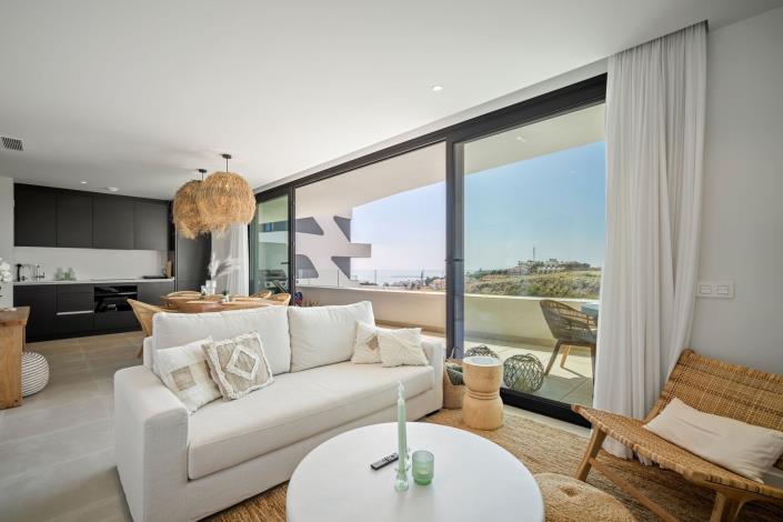 Image No.4-2 Bed Apartment for sale