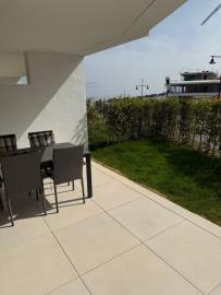 8-486e0113f924038db3f76992aac3bb44