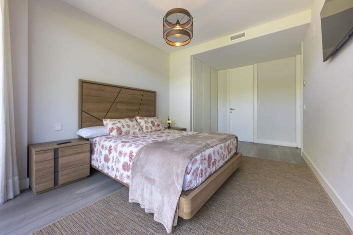 Image No.7-2 Bed Apartment for sale