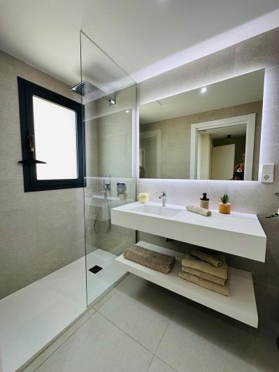 Image No.25-3 Bed Penthouse for sale