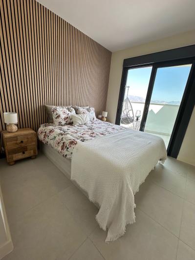 Image No.26-3 Bed Penthouse for sale