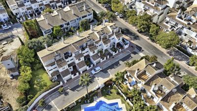 3-e898b2bb2a2fdfd06d2c39894dce8316