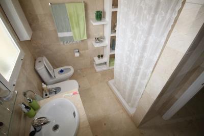 12-9d2414e6554ff283a7dbb3894364f2bd