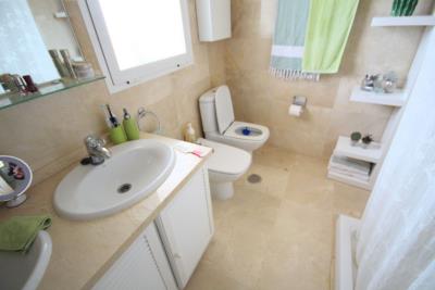 13-4d2745f4b54ae0f12c2baa3e2bd744e0