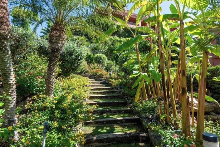 Image No.48-2 Bed Apartment for sale