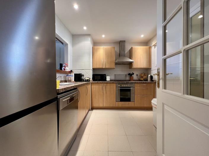 Image No.8-2 Bed Apartment for sale