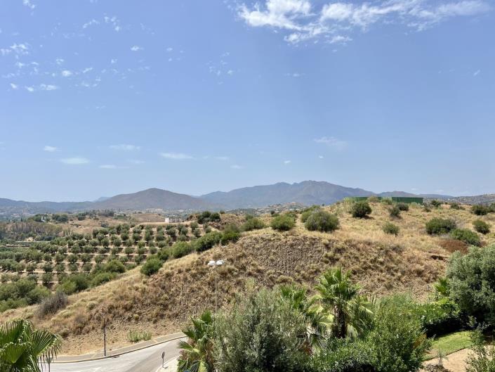 Image No.22-2 Bed Apartment for sale