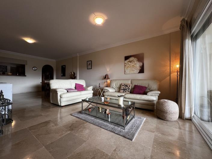 Image No.11-2 Bed Apartment for sale