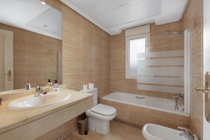 Image No.19-2 Bed Penthouse for sale